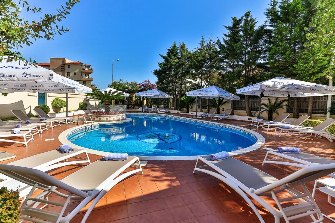 Hotel Max Prestige Budva Exterior foto